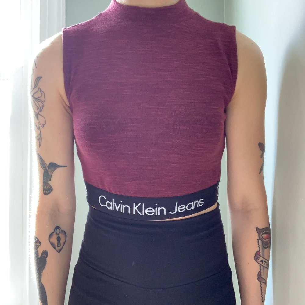 CALVIN KLEIN CROP TOP - WINE